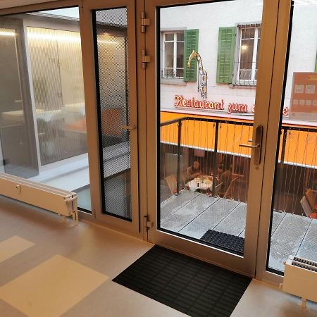 Green Marmot Capsule Hotel Zuerich Exterior foto